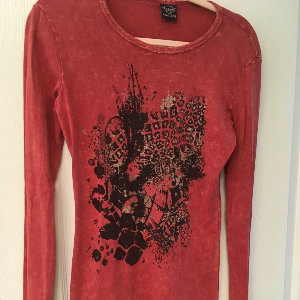 Sledge Long Sleeve Tee with Abstract Graphic